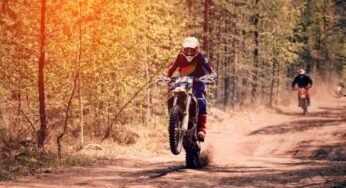 Moto, meglio comprarla nuova o usata? Consigli utili per fare una scelta